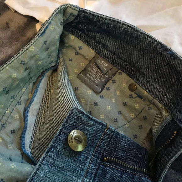 Jean - Picture 6 of 6